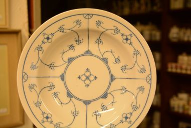 (n-4124/1)  Jäger Eisenberg Original Blau Saks, õlelillemustriga supi-pastataldrikud, 4tk