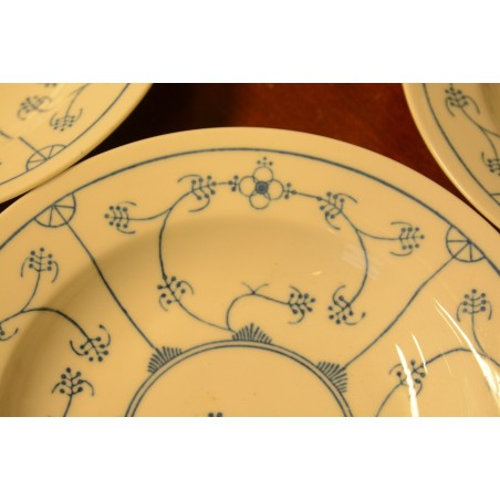 (n-4124/1)  Jäger Eisenberg Original Blau Saks, õlelillemustriga supi-pastataldrikud, 4tk