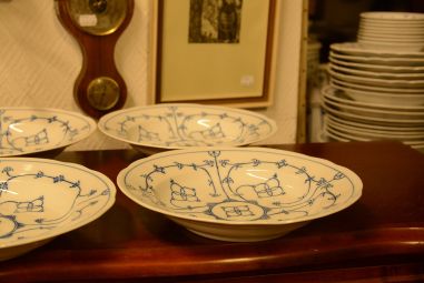 (n-4126/1) Bavaria Winterling Schwarzenbach, õlelillemustriga supi-pastataldrikud, 4tk