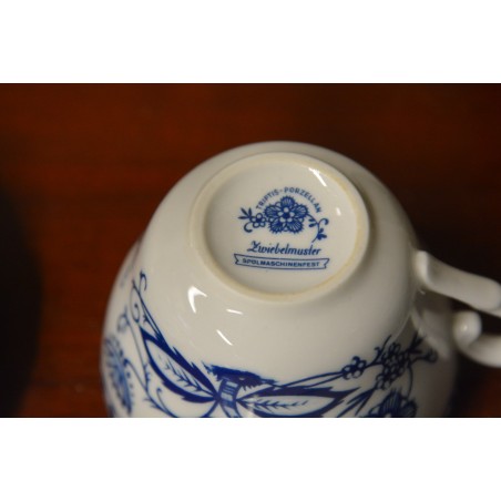 (n-4138) Kahla Triptis sibulamustriga kohvitassid- taldrikud, 5tk