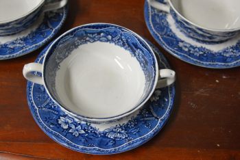 (n-4147) Staffordshire Barrats, Old Castle, puljongitassid-taldrikud, 3tk 2