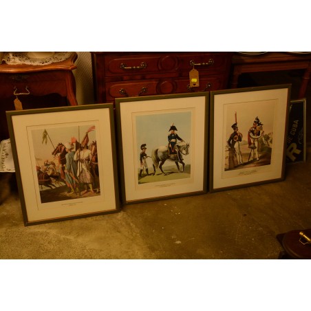 (n-4148) Militaarteemalised pildid, 3tk