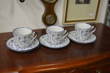 (n-3906/2) G Porzellan, õlelillemustriga kohvitassid-taldrikud, 2tk