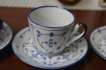 (n-3906/2) G Porzellan, õlelillemustriga kohvitassid-taldrikud, 2tk 2