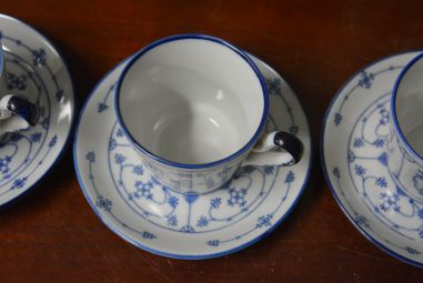 (n-3906/2) G Porzellan, õlelillemustriga kohvitassid-taldrikud, 2tk