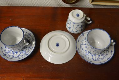 (n-3906/2) G Porzellan, õlelillemustriga kohvitassid-taldrikud, 2tk