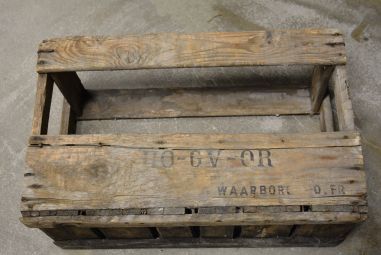 (11-383/3) Vana õllekast