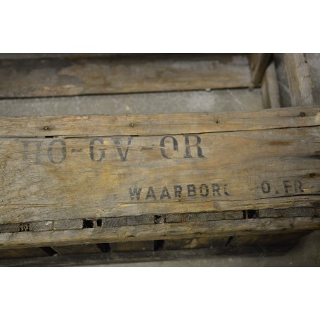 (11-383/3) Vana õllekast