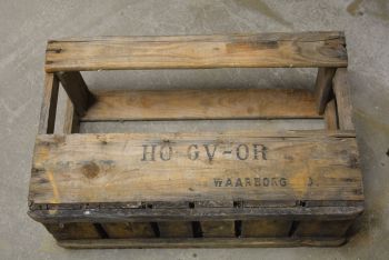 (11-383/3) Vana õllekast 2