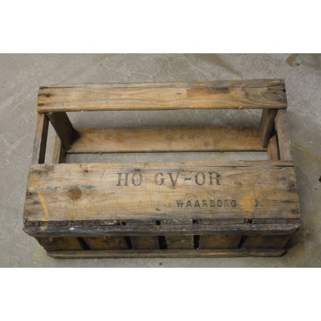 (11-383/3) Vana õllekast