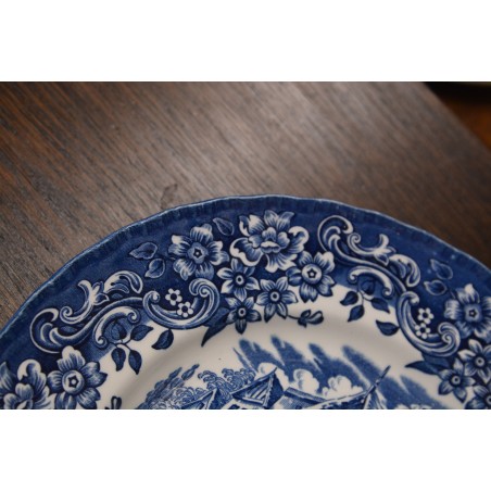 (n-4165) Royal  Tudor Ware, sangaga vaagen