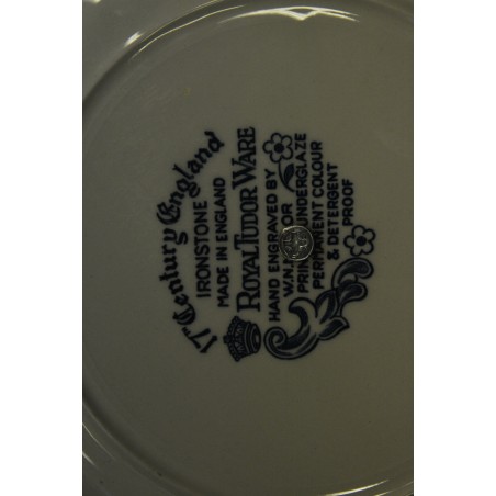 (n-4165) Royal  Tudor Ware, sangaga vaagen