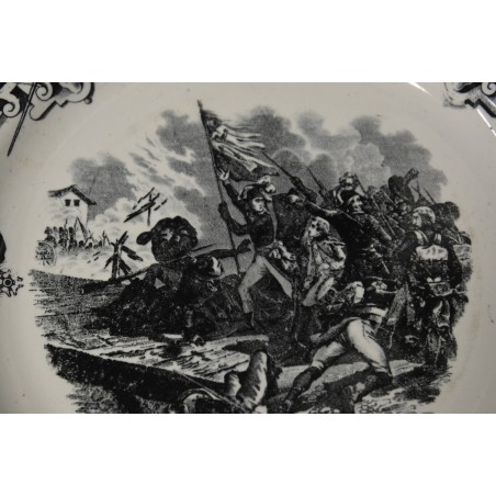 (n-4169) Boch Freres Keramis, Napoleoni taldrik