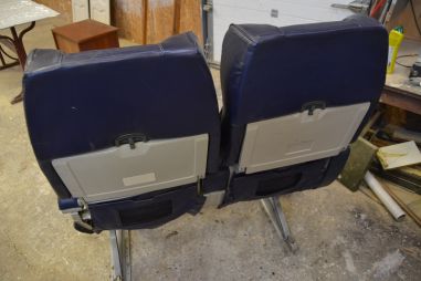 (L-90/4) Vanad  lennukiistmed