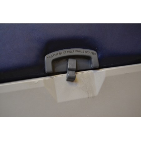 (L-90/4) Vanad  lennukiistmed