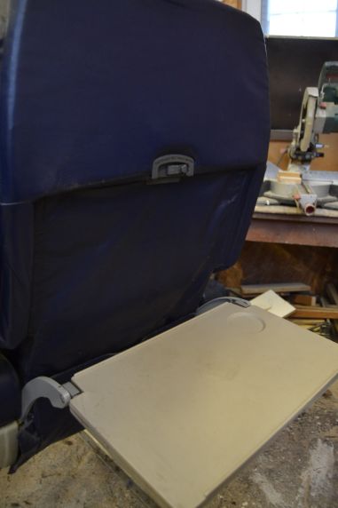 (L-90/4) Vanad  lennukiistmed