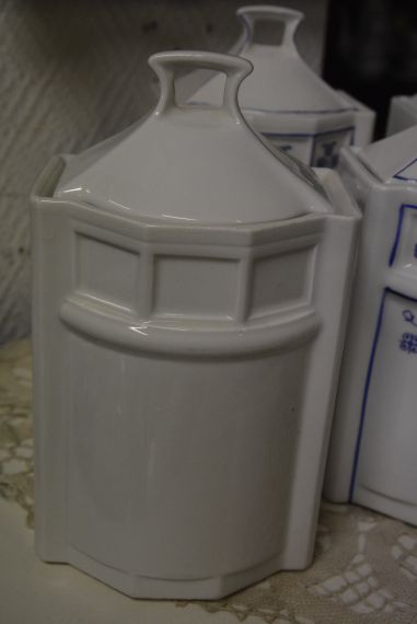 (n-453/1) Portselanist kuivainetoosid, komplekt 5tk