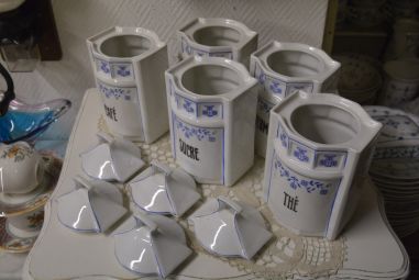 (n-453/1) Portselanist kuivainetoosid, komplekt 5tk