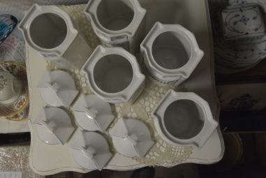 (n-453/1) Portselanist kuivainetoosid, komplekt 5tk