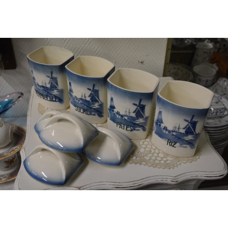 (11-519/3) Ditmar Urbach, suured kuivainetoosid, komplekt 4tk