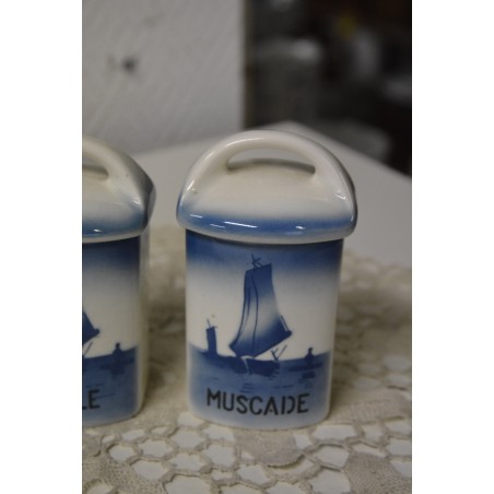 (11-519/4) Ditmar Urbach, kannud ja  kuivainetoosid, komplekt 4tk (11-519/4) Ditmar Urbach, kannud ja  kuivainetoosid, komplekt 4tk