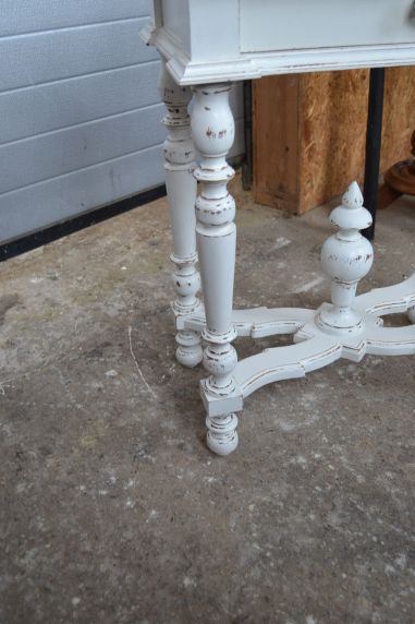 (11-497) Valge sahtliga laud