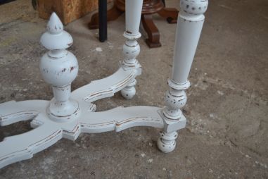 (11-497) Valge sahtliga laud