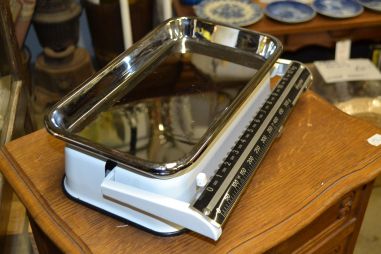 (6-109) Vana Vesta DBP köögikaal