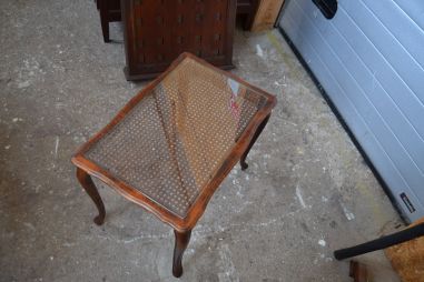 (11-551/3) Rotangiga diivanilaud