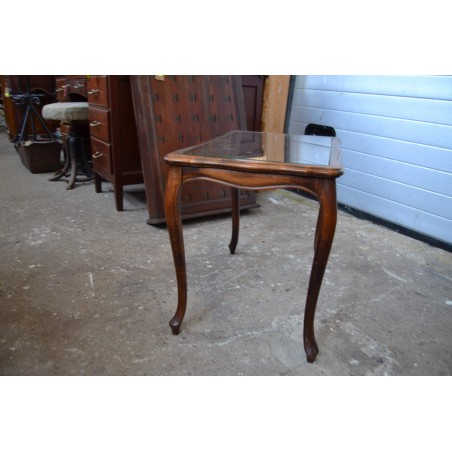 (11-551/3) Rotangiga diivanilaud