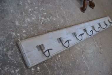 (11-469/3) Rustikaalne pikk riidenagi