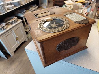 (n-100) Vana kassaaparaat 2