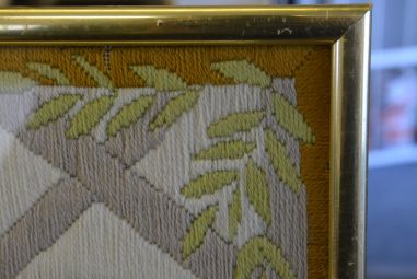 (P-793)  Tikitud usuteemaline pilt