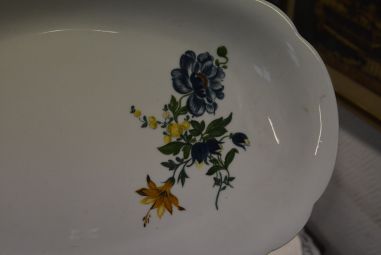 (n-4522/1) Kahla lilleline vaagen