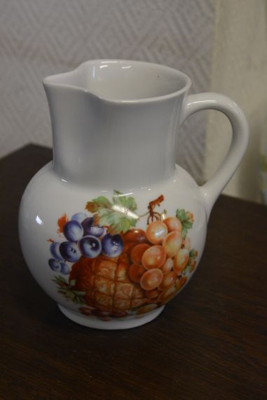 (n-4577)  Puuviljadega piimakann