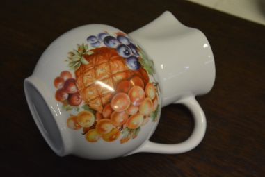 (n-4577)  Puuviljadega piimakann