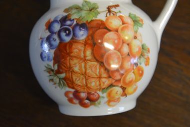 (n-4577)  Puuviljadega piimakann