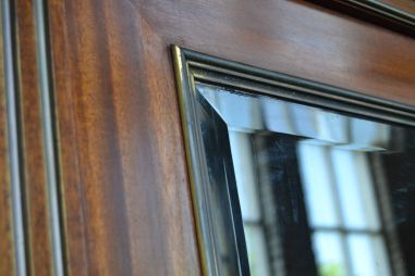 (11-515) Suur ustega riiulitega kapp, raamatukapp, riidekapp