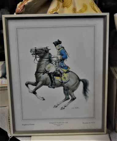 (n-4718) Raamitud militaarsed pildid, 2tk