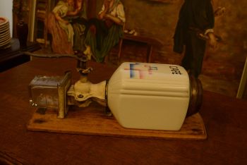 (10-731) HT Armin seinapealne kohviveski 2