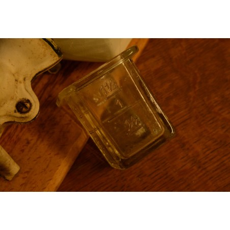 (10-731) HT Armin seinapealne kohviveski