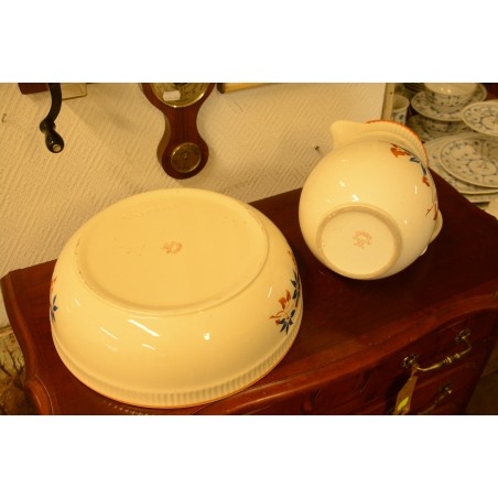 (n-3710) VEB Steingut Colditz kätepesukauss-kann