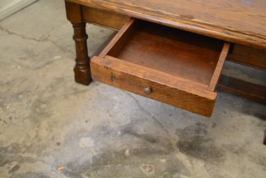 (12-251) Puidust rustikaalne diivanilaud