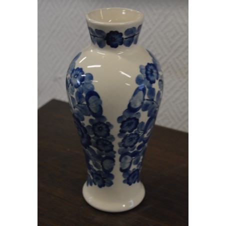 (n-4785) Wloclawek keramik, käsitsimaalitud vaas