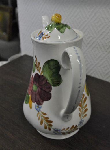 (n-4810/5) Simpsons LTD. Belle Fiore kohvikann käsitöö