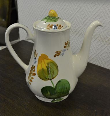 (n-4810/5) Simpsons LTD. Belle Fiore kohvikann käsitöö