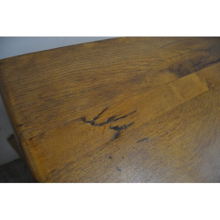 (12-008) Suurem rustikaalne kapp