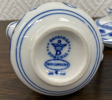 (n-4841/2) Bohemia Zwiebelmuster suhkrutoos ja koorekann