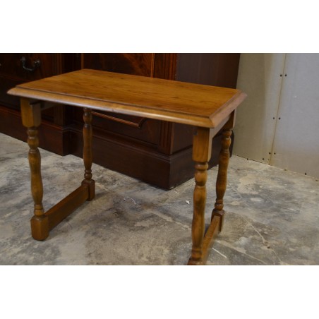 (n-5009/3) Väiksem lauake