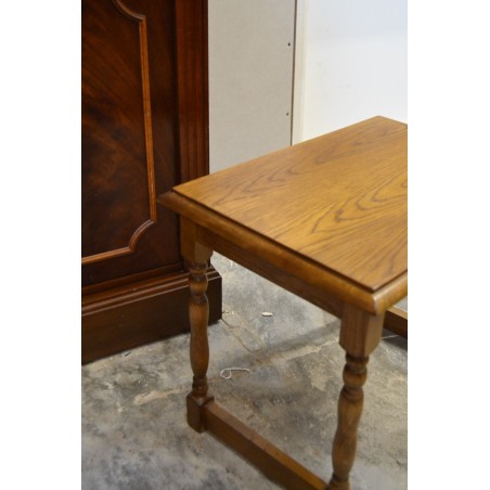 (n-5009/3) Väiksem lauake